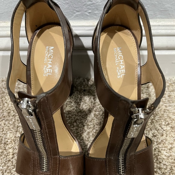 Michael Kors Berkley T-Strap Platform Dress Sandals - Picture 5 of 8